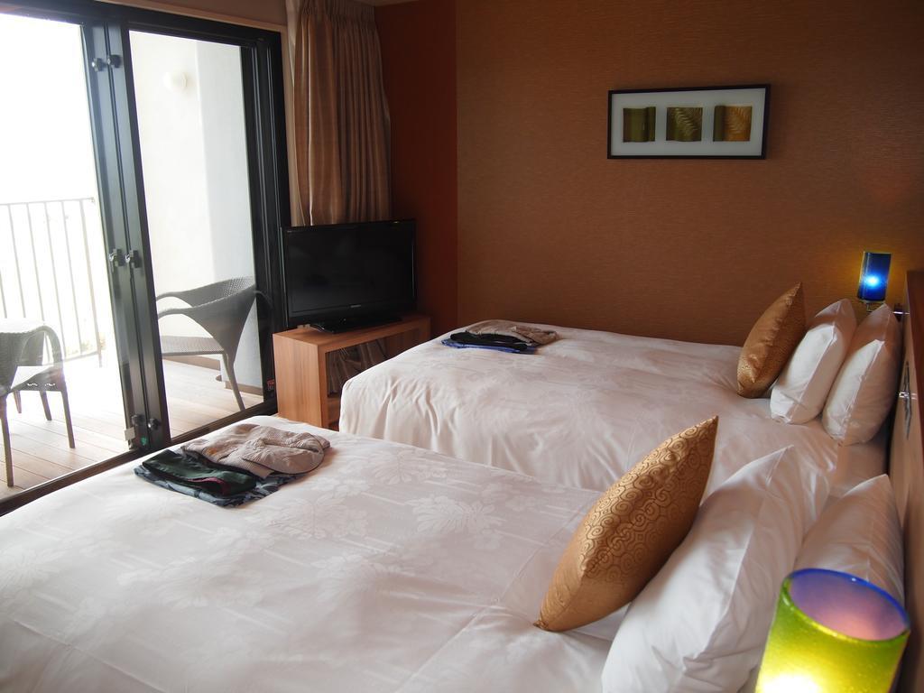 Senagajima Island Resort & Spa Tomigusuku Luaran gambar