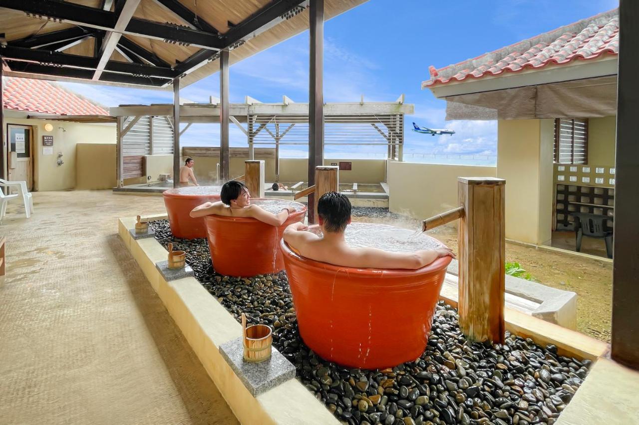Senagajima Island Resort & Spa Tomigusuku Luaran gambar