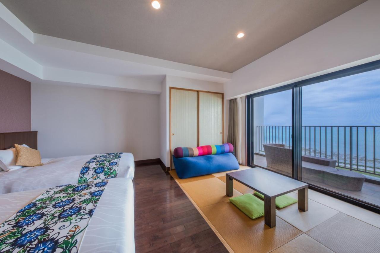 Senagajima Island Resort & Spa Tomigusuku Luaran gambar