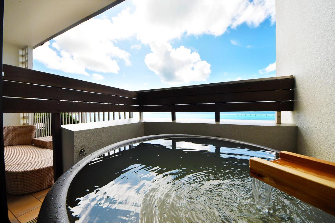 Senagajima Island Resort & Spa Tomigusuku Luaran gambar