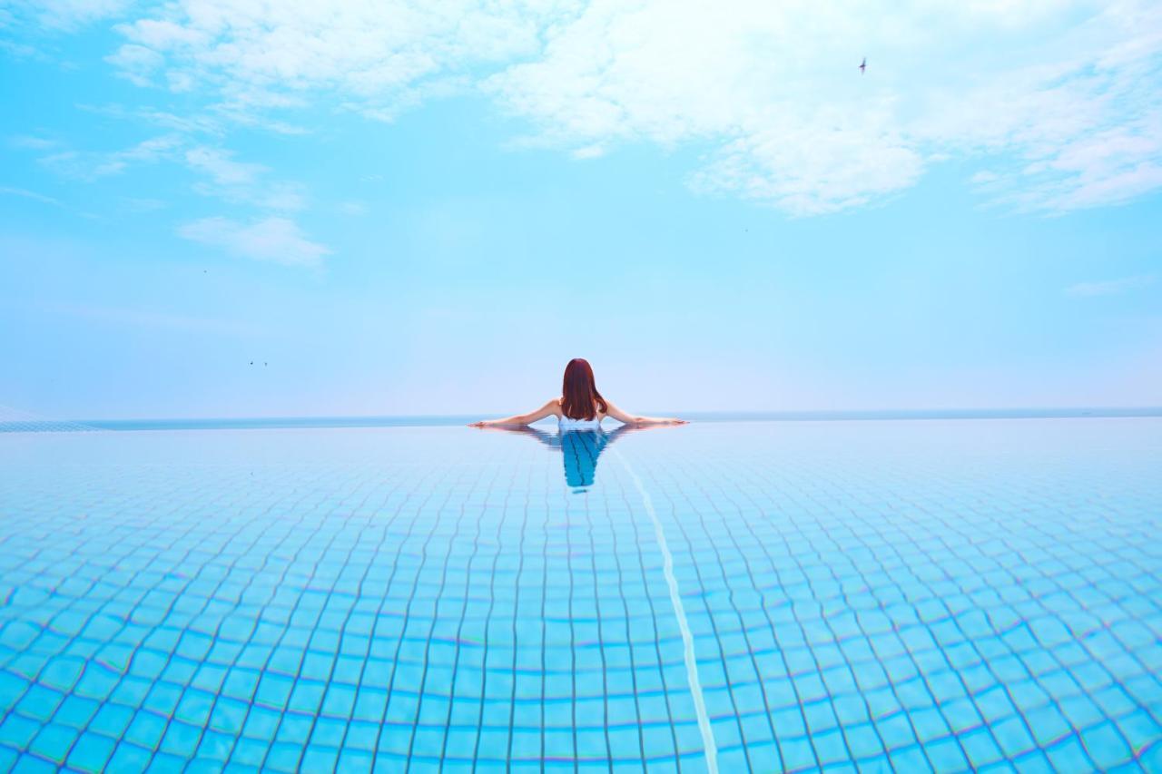 Senagajima Island Resort & Spa Tomigusuku Luaran gambar