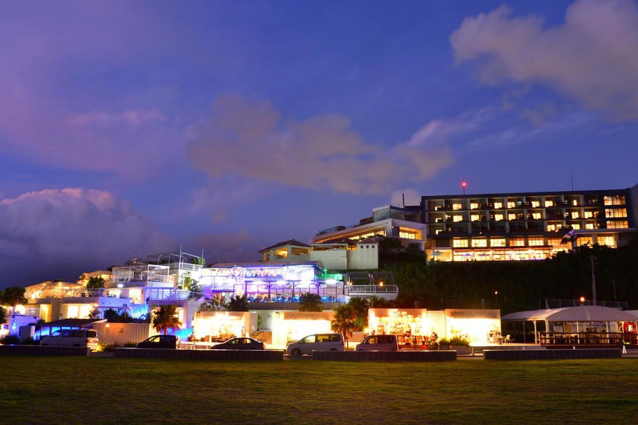 Senagajima Island Resort & Spa Tomigusuku Luaran gambar